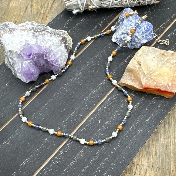 Rainbow multicolored multi stone  beaded gold short necklace - Picture 1 of 2